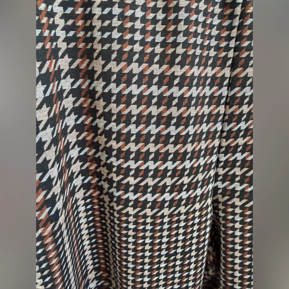 Small Anthropologie Sanctuary Carnaby pull on kick flare pants  brown check